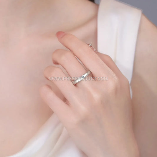 Classic Six Claw Moissanite Solitaire Ring in 925 Silver