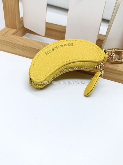 Fruit-Shaped PU Zip Wallet With Lychee Texture And Strawberry Accent