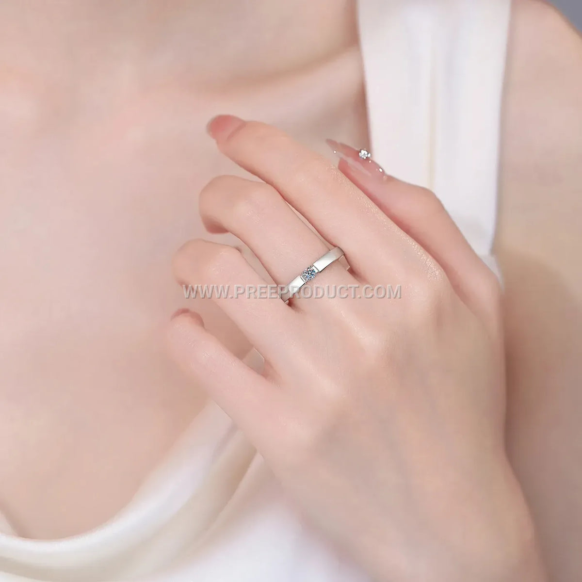 Mobius Loop Moissanite Sterling Silver Couple Ring