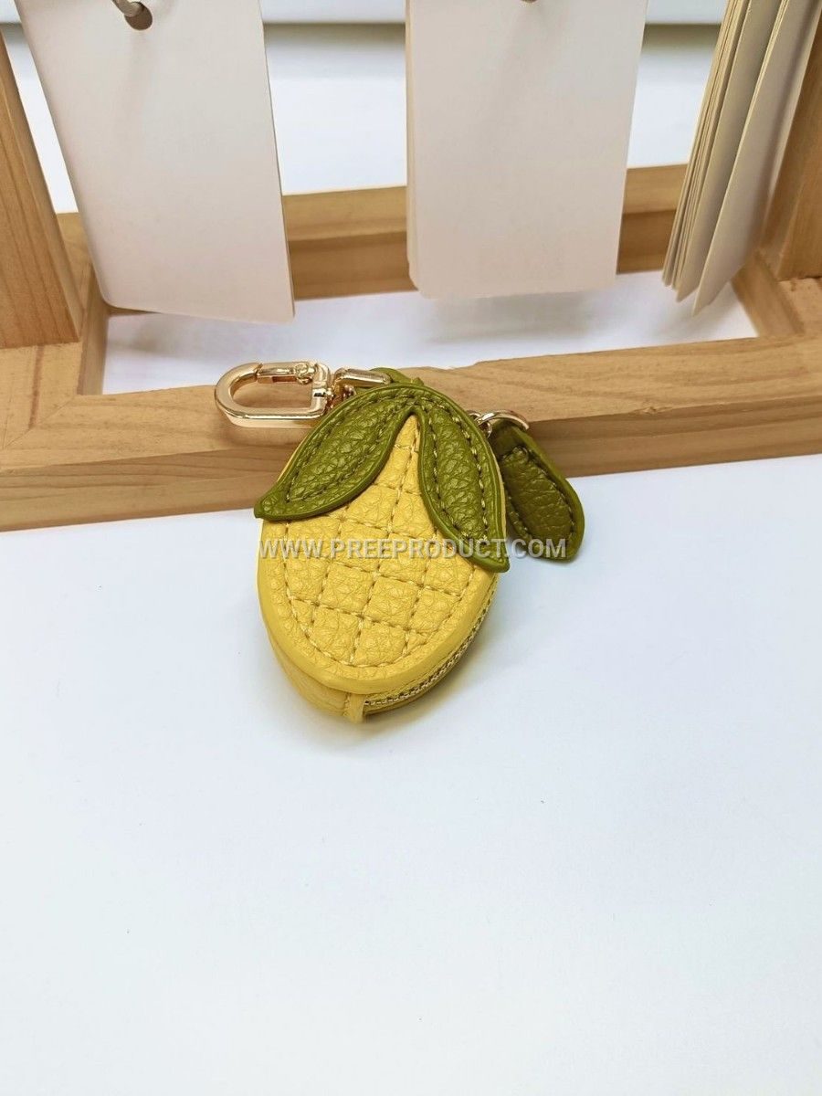 Fruit-Shaped PU Zip Wallet With Lychee Texture And Strawberry Accent