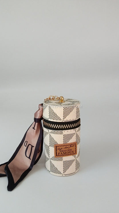 Mini PU Luxury Wallet Pendant with Earphone Pocket and Lipstick