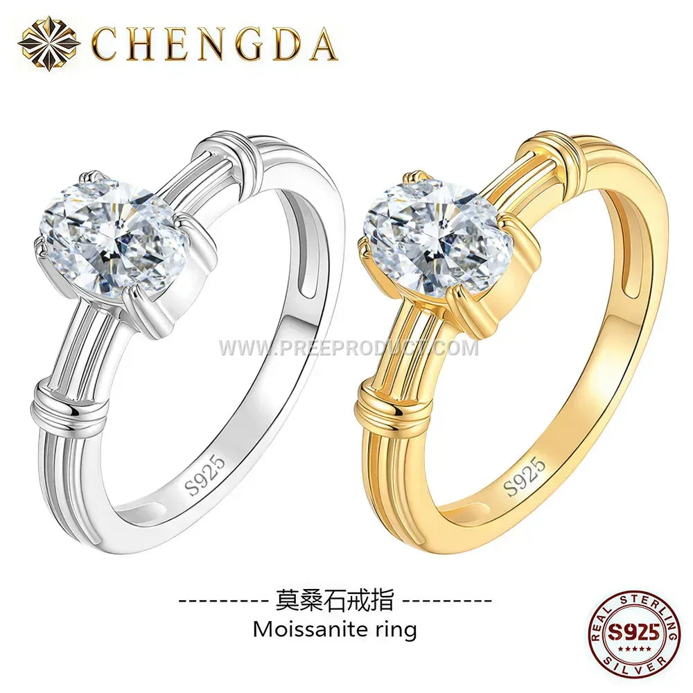 Luxe Egg-Shaped Moissanite Solitaire Ring in 925 Sterling Silver