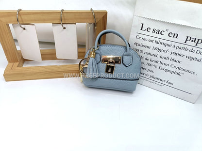 Dopamine-Inspired Shell PU Casual Handbag With Solid Color And Simple Hanging Charm