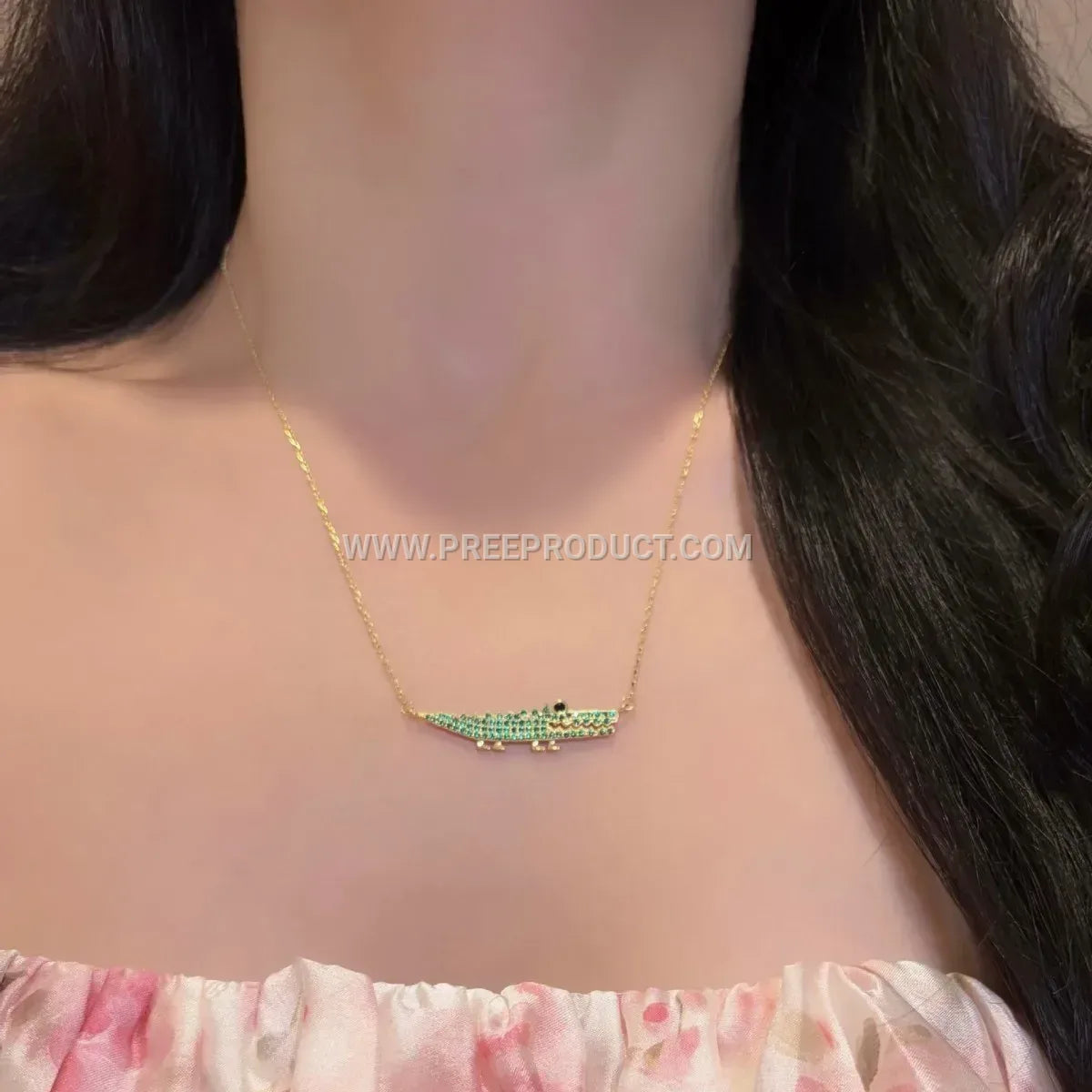 Sparkling Crocodile Pendant Sterling Silver Zircon Charm Necklace