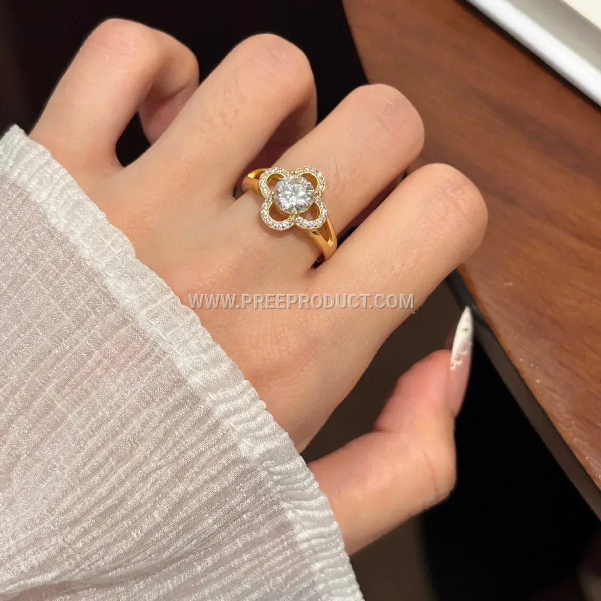 Sterling Silver Four Leaf Clover Moissanite Ring