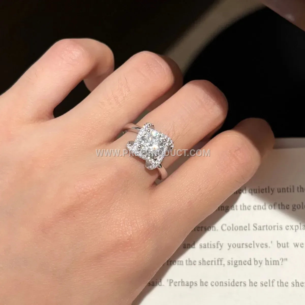 Minimalist Sterling Silver Moissanite Solitaire Ring